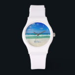 Beach Photo BeSnyval Ocean Vinkar Personlig Armbandsur<br><div class="desc">Ett vackert strandfotografi som tagits på det perfekta semestermålet Destin i Florida. Den vackra grönten vatten i Sandestin tvättar upp till sandstranden under serene blå himmel för att göra perfekten till scenbild på semester.</div>