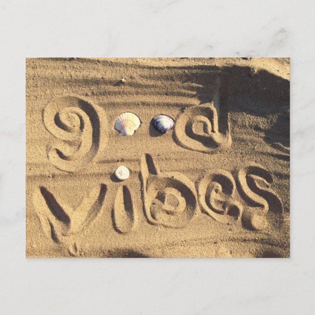 Beach Sand Seashells Photo Roligt Good Vibes Quote Vykort (Framsida)