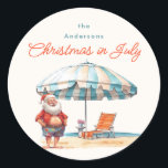 Beach Santa Watercolor jul i juli Party BBQ Runt Klistermärke<br><div class="desc">Denna julsamling i juli innehåller vattenfärgsbilder av Jultomten på stranden, med ett paraply för coola och roligt. Få redot att fira den ultimata sommaren party med en festlig tvist! Vår julsamling i juli är perfekt för din familj BQ som blev retro bassäng party extravaganza. Med beundransvärda illustrationer med vattenfärg fångas...</div>