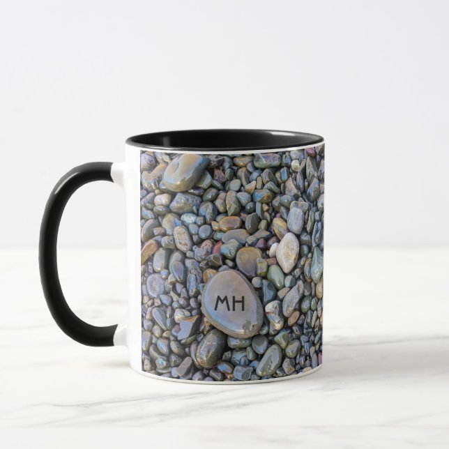 Beach Småstens anpassningsbar monogram mugg (Vänster)