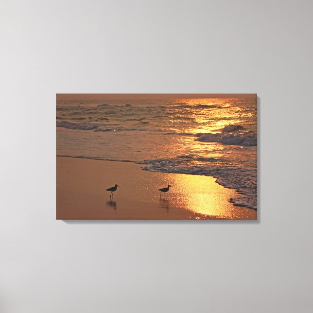 Beach Stroll vid soluppgång Canvastryck (Framsida)