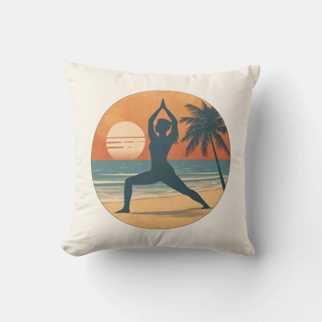 Beach Sunset Yoga Silhouette | Reversible Coastal Kudde (Framsida)