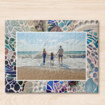 Beach-temat Foto Pussel<br><div class="desc">Det här strandtemapusmet innehåller en originalmosaik gräns och en fotomall. Du kan anpassa det här pusslet genom att byta ut fotot mot ett eget. Eftersom vi skapar vår egen teckning kommer du inte att hitta just den här bilden från andra designers. Original Mosaic © Michele Davies.</div>