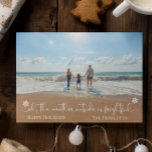 Beach Tropical Vacation Helgdag Julfoto Julkort<br><div class="desc">Den här designen skapades genom digital grafik. Den kan vara personlig i det område som tillhandahålls genom att ändra fotot och/eller text. Du kan också anpassa den genom att klicka för att anpassa ytterligare alternativ och ta bort eller ändra bakgrunden i färg, lägga till text, ändra texten färg eller stil...</div>