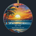 Beach Vacation för nyckel Väster Julgransprydnad Keramik<br><div class="desc">Cute faux nedfläckad glaskidor,  individanpassningsbara Nyckel Väster Beach Resa souvenir. Underbar för jul- och familjesemester eller smekmånaden. Anpassning: Ändra rubrik och år för att göra den unik.</div>