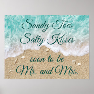 Beach Vågar Sandy Toes Salty Kisses Poster