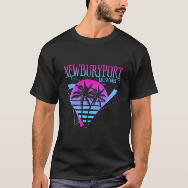 Beach Vaporwave Vacation Newburyport T Shirt (Framsida)