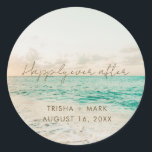 Beach Wedding Favor Stickers Runt Klistermärke<br><div class="desc">Vackra bröllopssymboler på strandscenen är bra tryckta med "Lyckligtvis alltid efter" eller ett annat citat av ditt val,  namn och bröllop.</div>