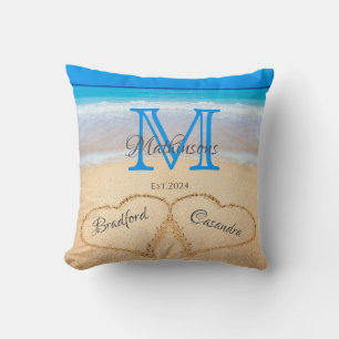  Beach Wedding Hearts in Sand Family Monogram Kudde
