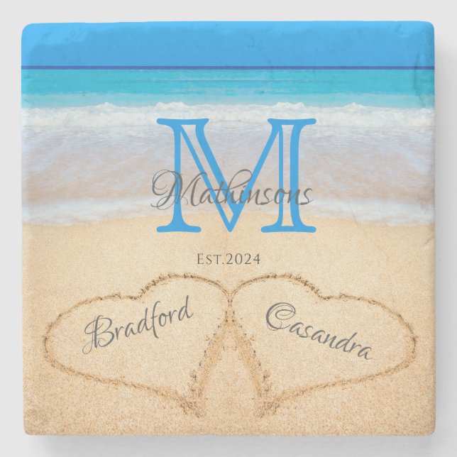Beach Wedding Hearts in Sand Family Monogram Stenunderlägg (Framsidan)