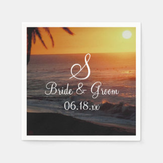 Beach Wedding Monogram Bride Groom Namn Datum Pape Pappersservett