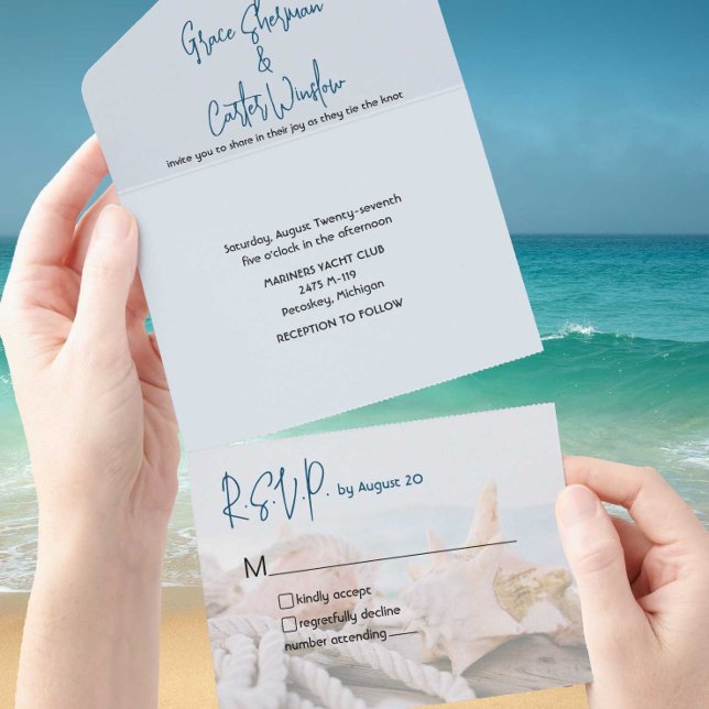 Beach Wedding Nautical Blue Vatten Snäcka Beach We (Whether your wedding is on the beach or at the yacht club these invitations are an awesome choice.)