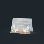 Beach Wedding Tack<br><div class="desc">Par med vita strandstolar på kusten med flip-flops och stjärnfisk för bröllop-gåva tack.</div>