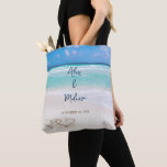 Beach Wedding Tote Bag Tygkasse<br><div class="desc">Perfekt för den där paret att vara! Om du vill matcha digitala objekt går du till Etsy Shop: https://www.etsy.com/shop/BDPDesignsWeddings?ref=seller-platform-mcnav&search_query=BW001</div>