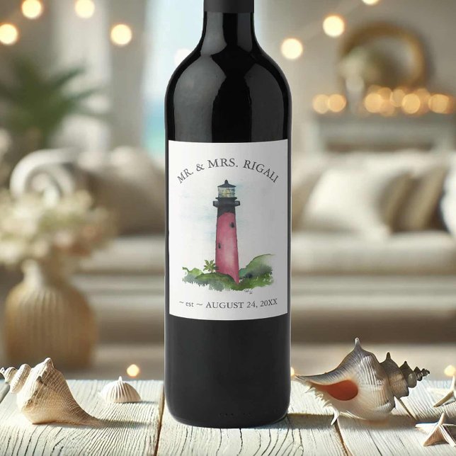 Beach Wedding Vin Flaska Labels fyr Vinflaska Etikett (Wedding wine labels watercolor lighthouse art by Victoria Grigaliunas of Do Tell A Belle)