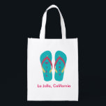 Beach Wedding Welcome Bag (Flinflip flops) Återanvändbar Påse<br><div class="desc">Välkomna ut dina gäster från stan till ditt strandbröllop! Fyll den här återanvändbara väskan med allt de behöver för att njuta av bröllop helg. Tänka kartor, vattenflaskor, godis, myntverk och allt annat du kan tänka om. Efteråt kan dina gäster fälla upp det, packa det och återuppleva minnena från ditt speciella...</div>