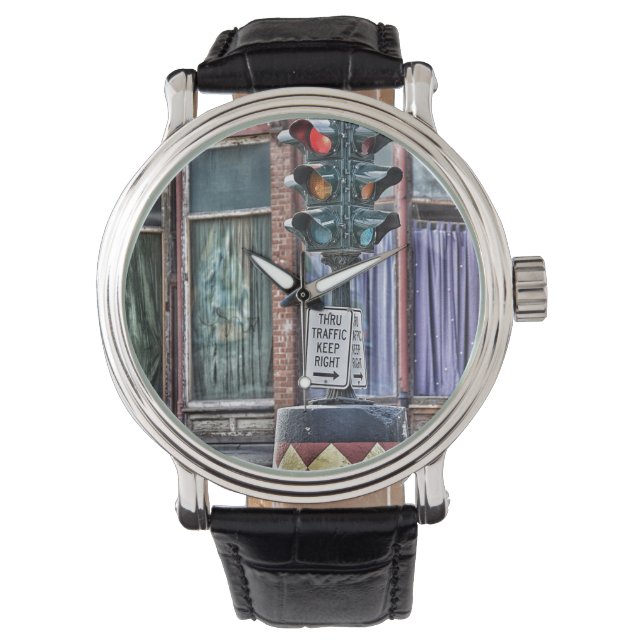 Beacon Dummy Light Armbandsur (Framsida)