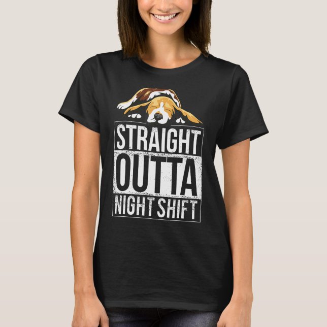 Beagle Cute Napping Night Shift T Shirt (Framsida)