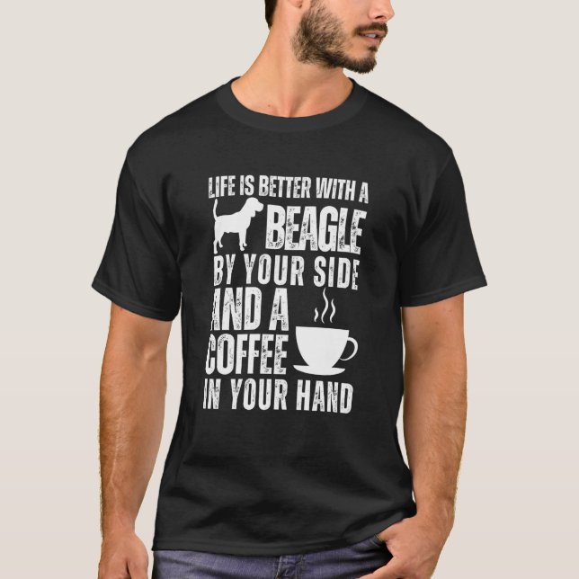Beagle Dog Beagles Coffee Beagle Mom T Shirt (Framsida)