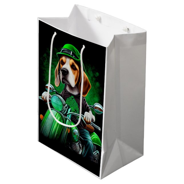 Beagle Hund Cycle St. Patrick's Day (Framsidan Vinklad)