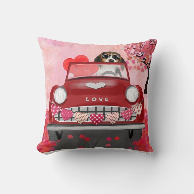 Beagle Hund Driving Car with Hearts Valentine's Kudde (Framsida)