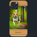 Beagle Hund i Skogen Rustic<br><div class="desc">Den här cellens telefonfodral har en lycklig-beagle-trotting genom lush skogen. Lägg till ditt namn för att anpassa det. Underbar för jägaren eller hund älskare i ditt liv. Skapat av Farmhouse Press.</div>
