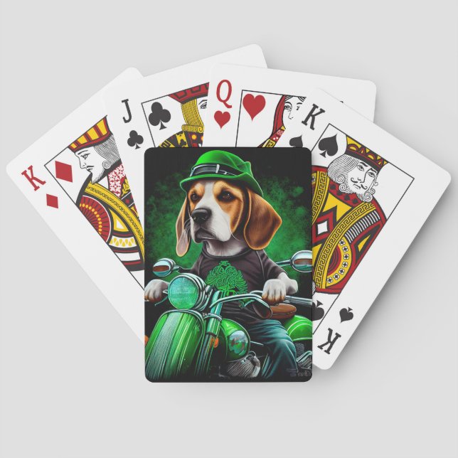 Beagle hund kör cykel St. Patrick's Day Casinokort (Baksidan)
