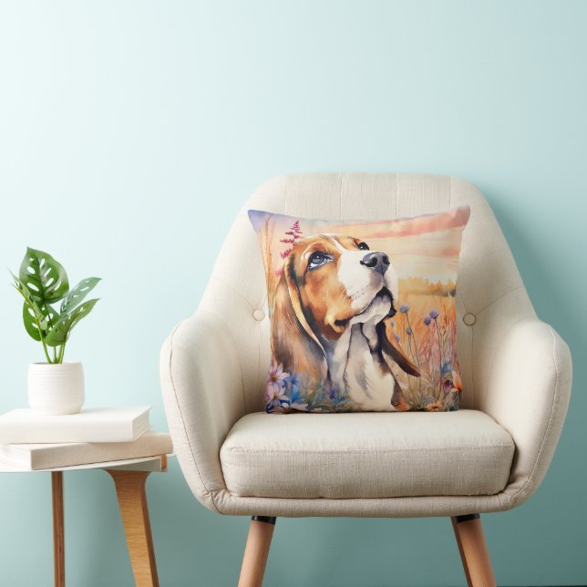 Beagle Hundälskare med äng av vilda blommor Kudde (Stol)