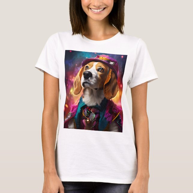 Beagle i en Rosa Hat T Shirt (Framsida)