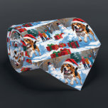 Beagle jul Festive Snö Scene Slips<br><div class="desc">En helgdag med hjärtslitande hund i snö,  som bär en julhatt och omges av färgfulla presentlådor. I bakgrunden bygger barn snögubbe bredvid ett Julgran som är täckt av snö och skapar en glatt vinter under. Perfekt för att sprida helgdag och fånga julens magi.</div>