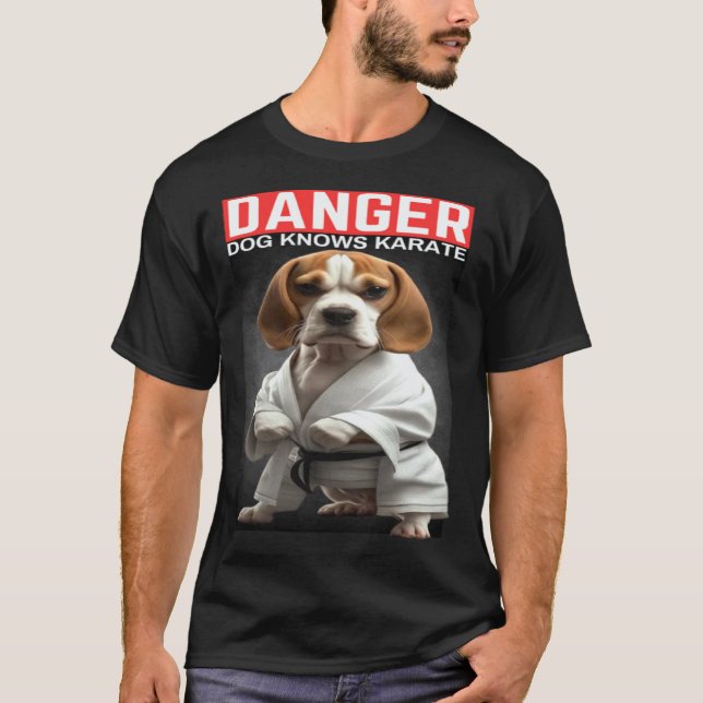 Beagle kan karate t shirt (Framsida)