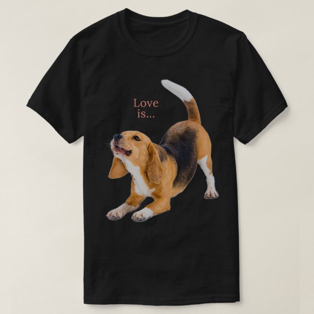 Beagle Shirt Beagles Tee Love Is Dog Mom Dad Puppy (Design framsida)