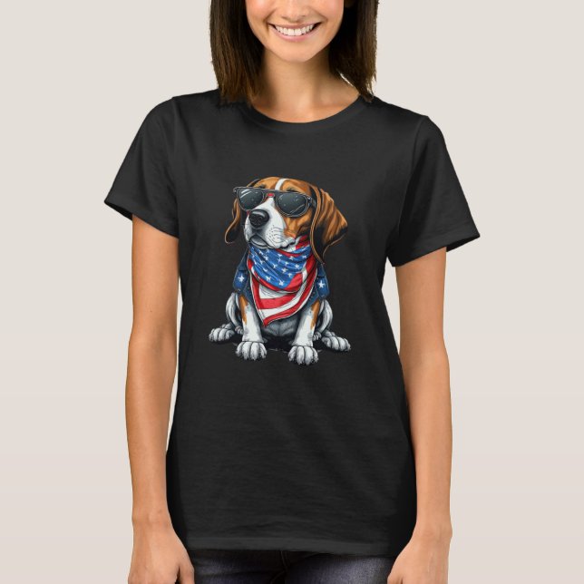 Beagle Wearing An American Flag Patriotic USA T Shirt (Framsida)