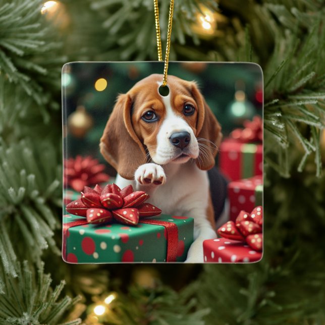Beagle Wrapping Gifts Christmas Painting Julgransprydnad Keramik (Träd)
