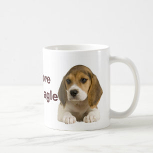 Beaglen älskar muggen kaffemugg
