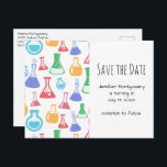 Beakers and Flasks Roligt Science Mönster Inbjudan Vykort<br><div class="desc">Spara datumvykortet med en roligt och färglöst mönster. Forskare vibe med bakers och flaskor av olika format och storlek i starkt lycklig färg.</div>
