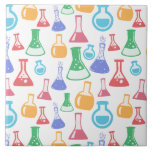 Beakers and Flasks Roligt Science Mönster Kakelplatta<br><div class="desc">Keramiskt plattor med roligt och färglöst mönster. Forskare vibe med bakers och flaskor av olika format och storlek i starkt lycklig färg.</div>
