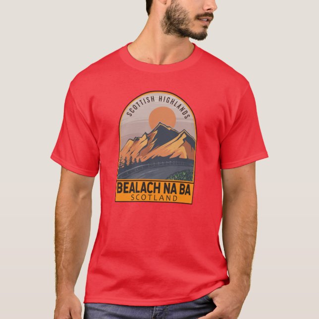 Bealach na B Skottland Retroravel Emblem retro fri T Shirt (Framsida)
