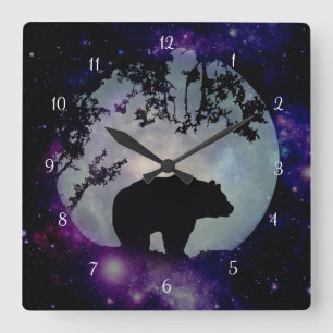 Bear and Universe Native American Wildlife Fyrkantig Klocka