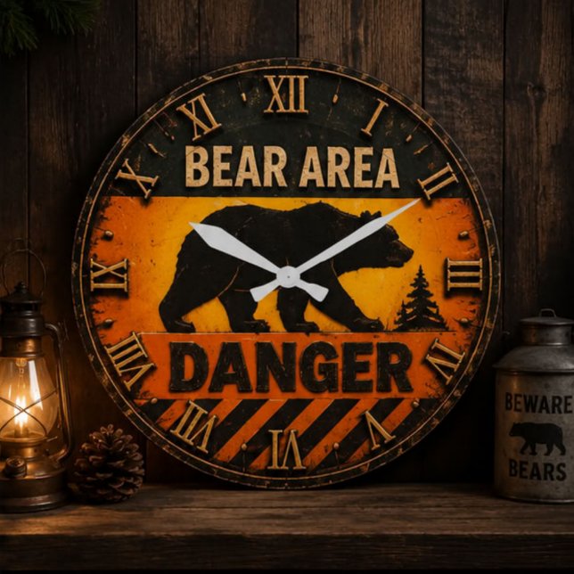 Bear Area Danger Camping & Hunting Gift Stor Klocka (Skapare uppladdad)
