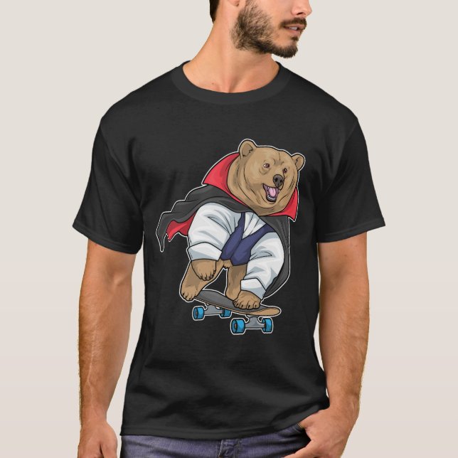 Bear Halloween Vampire T Shirt (Framsida)