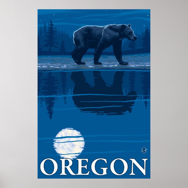 Bear in Moonlight - Oregon Poster (Framsidan)