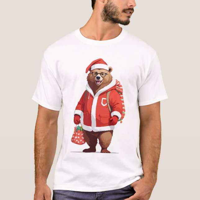 Bear in Santa Costume Adsible Funny Julpett T Shirt (Framsida)