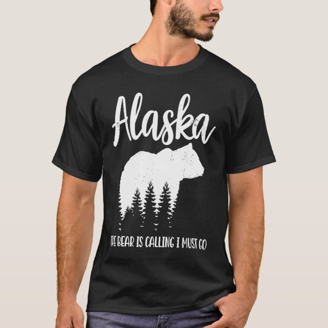 Bear Is Calling I Must Go Bear Viewing T Shirt (Framsida)