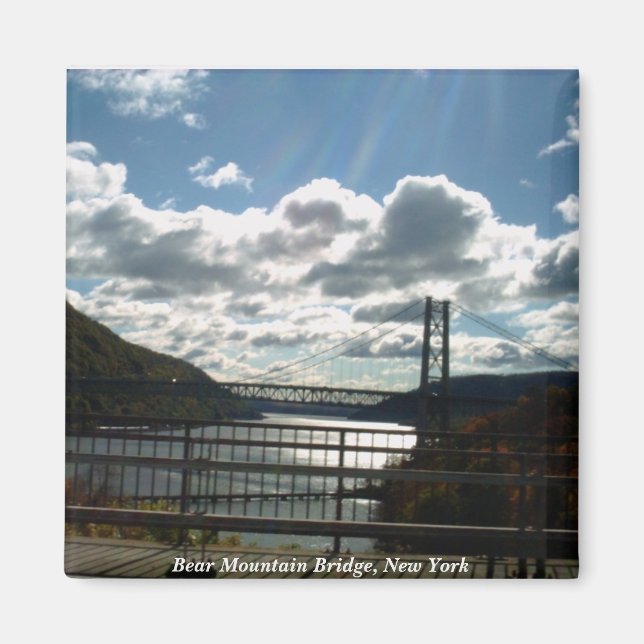 Bear Mountain Bridge, New York Magnet (Framsidan)