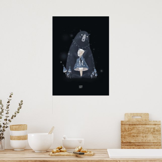 BEAR och BLUE MUSHROOM av Alexandra Dikaia Poster (Kök)