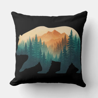 Bear Silhouette Forest & Mountain Double Exposure Kudde