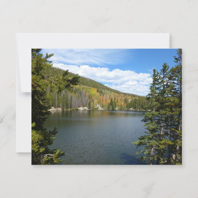 Bear Sjö vid Rocky Mountain National Park (Framsida)