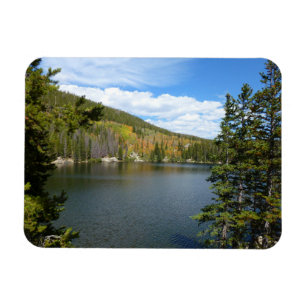 Bear Sjö vid Rocky Mountain National Park Magnet