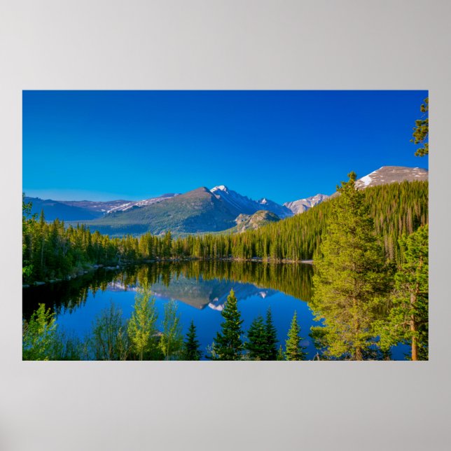 Bear Sjö vid Rocky Mountain National Park Poster (Framsidan)